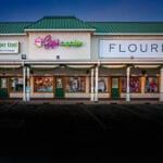 exterior shot of Gigi's Cupcakes storefront